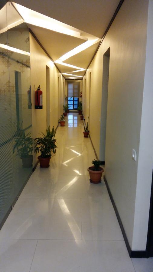Wind Cross Hotel Kālka Dış mekan fotoğraf